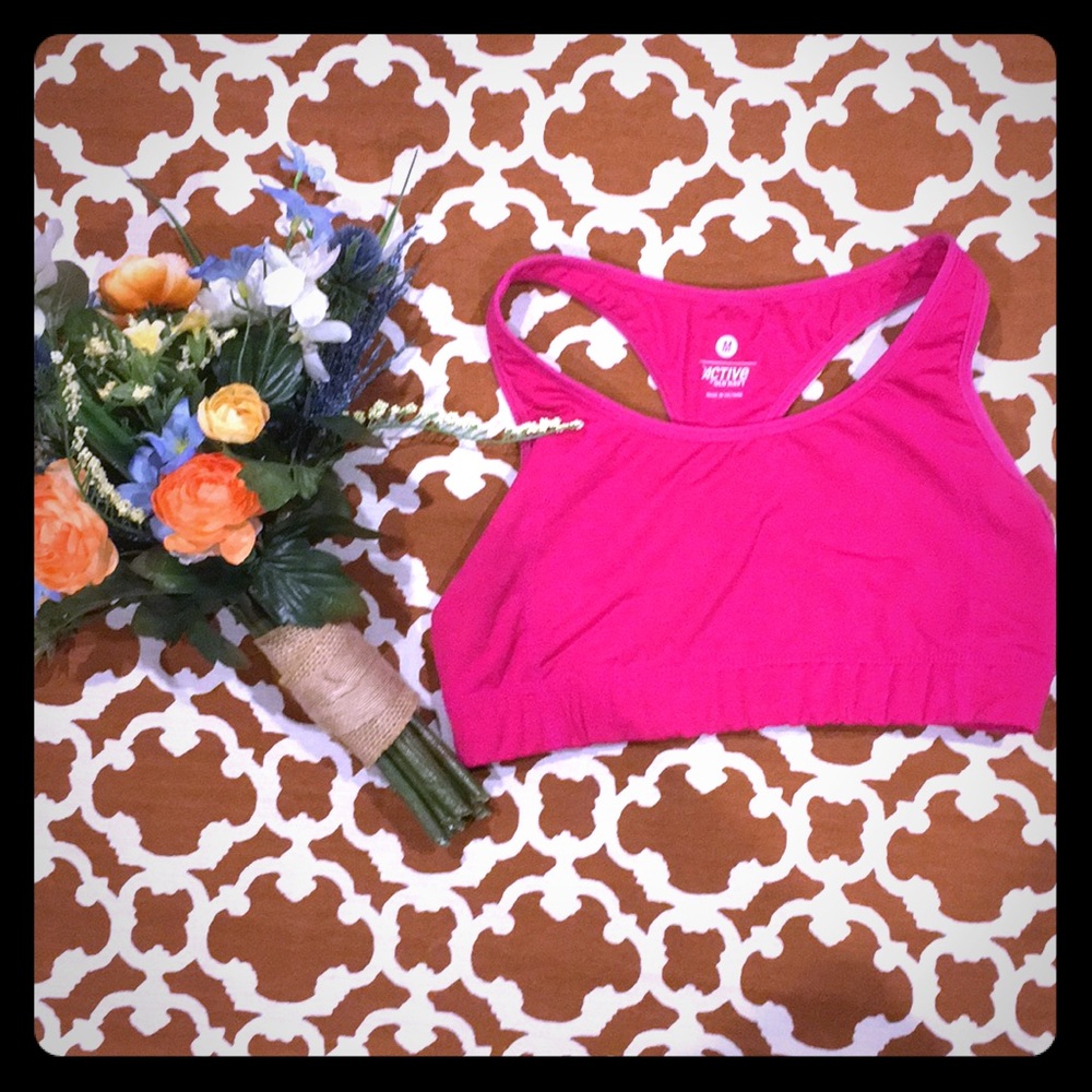 Old Navy Active Women’s Medium Support Sports Bra